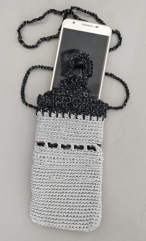 Crochet mobile online pouch