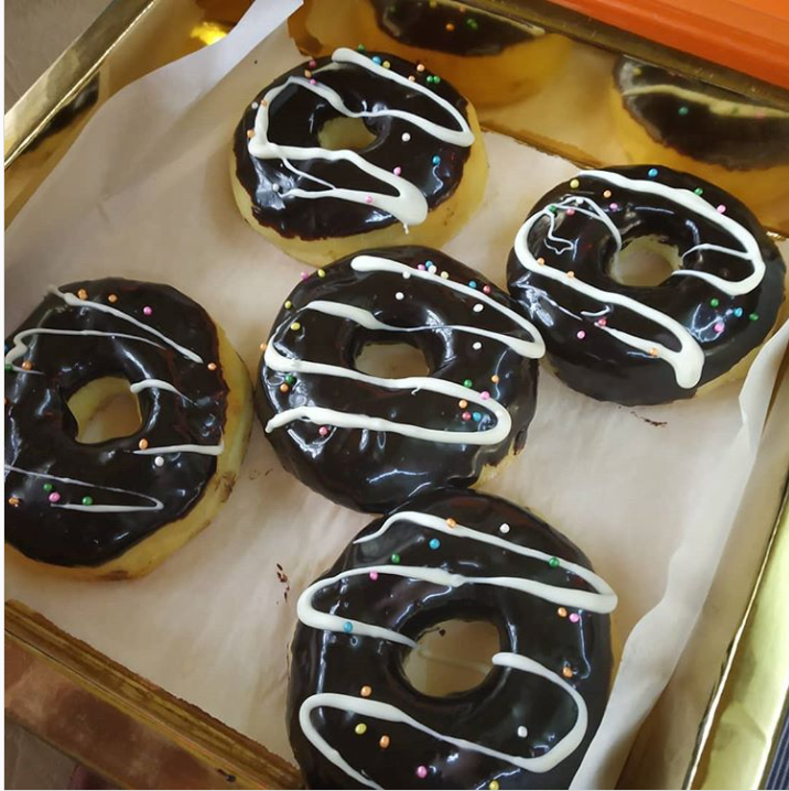 Chocolate Doughnuts / Donuts (Delivery only in Chennai)