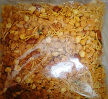 Load image into Gallery viewer, Homemade Traditional Mixture | Snacks - 200gms
